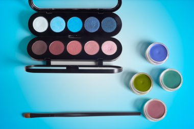 Şebekeleşme beyaz arka planda