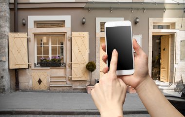 Bina arka plan üzerinde telefon