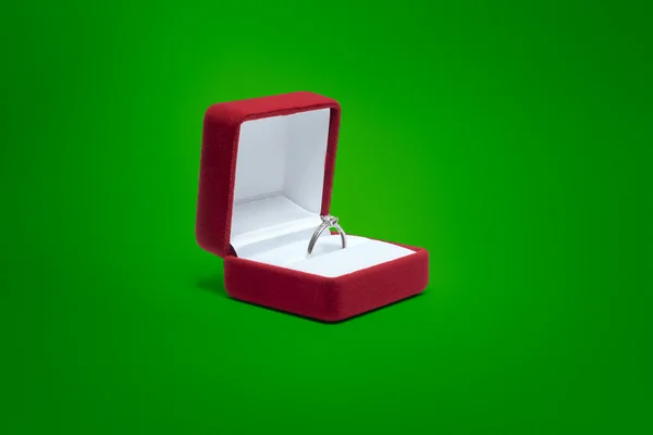 Anillos de boda en una caja — Foto de Stock