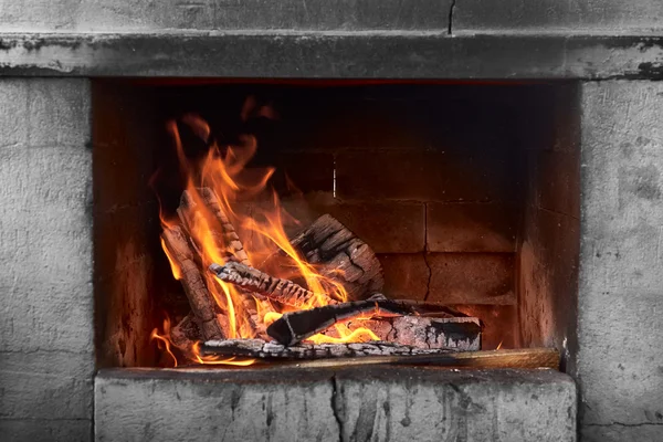 Forró vörös Faszéngyártás, a bonefire — Stock Fotó