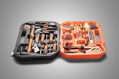 araç kutusu beyaz arkaplanda izole edildi