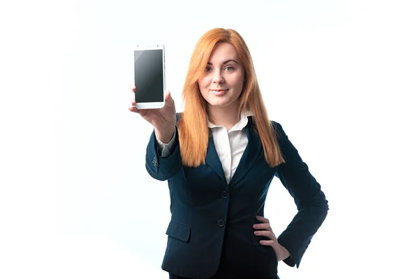 Junge Frau zeigt ein Handy — Stockfoto