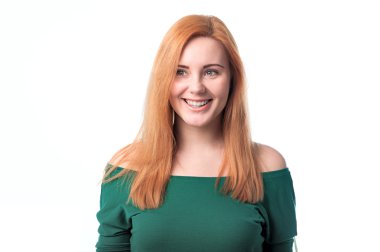 Gülümseyen güzel kadın