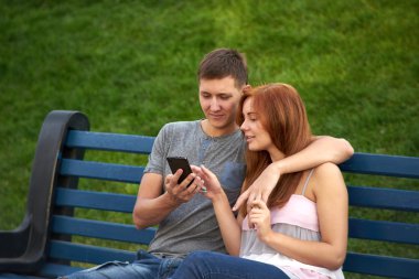 Çift fotoğraf üstünde senin telefon