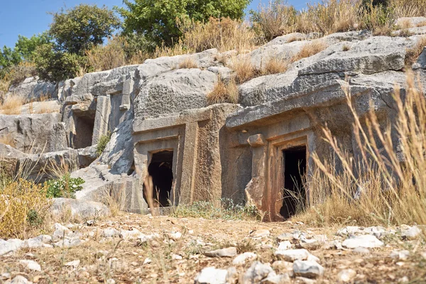 Tombs Lycians en Turquía. Kemer. — Foto de Stock