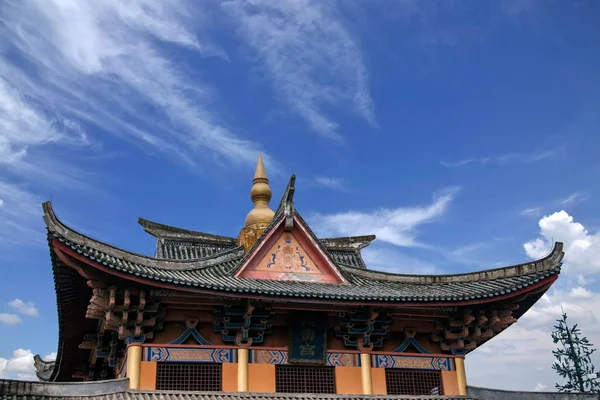 Gebäude der Drachenstadt Yunnan Dali im westlichen Stil — Stockfoto