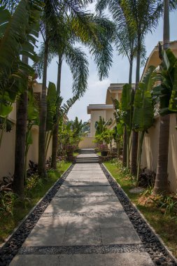 Hainan Tunchang gün göl Yarımadası yol