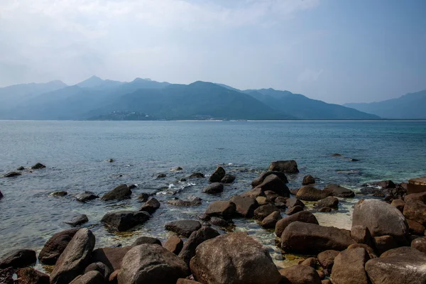 Boundary Island Lingshui paisagem costeira — Fotografia de Stock