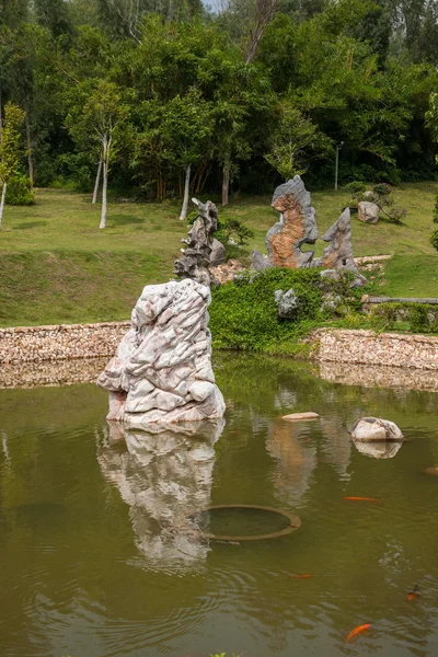 Sanya Nanshan budista Tântrico retorno Yokado canteiro de flores — Fotografia de Stock