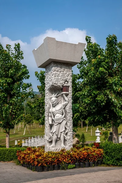 Sanya Nanshan Budist Tantrik dönüş Yokado flowerbed — Stok fotoğraf