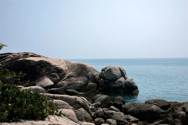 Sanya taille de la station balnéaire Cave Reef Beach — Photo