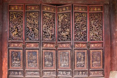 Картина, постер, плакат, фотообои "большой зал храма цзяньшуй префектуры юньнань хунхэ вырезал дверную ленту
", артикул 123084266