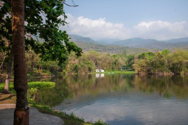 Chiang Mai Üniversitesi Gölü
