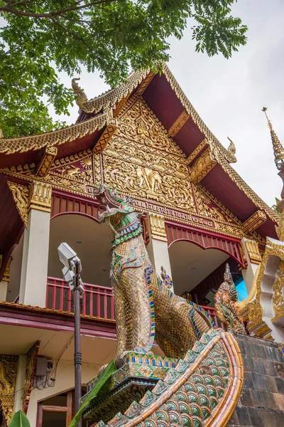 Chiang Mai, Tailândia Suthep Doi Suthep famosos passos de pedra Ssangyong — Fotografia de Stock