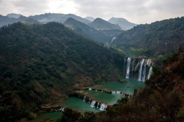 Luoping Kowloon Falls