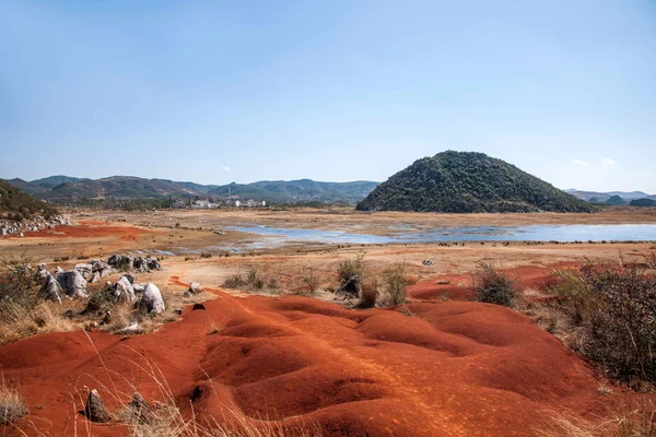 Yunnan Haifeng wetland edges Red Land — Stock Photo, Image