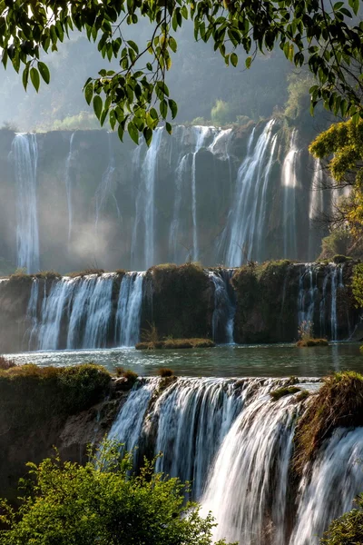 Luoping Kowloon Falls — Stockfoto