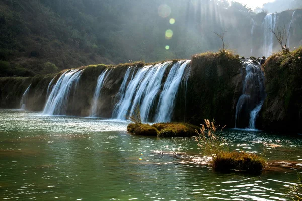 Luoping Kowloon Falls — Stockfoto