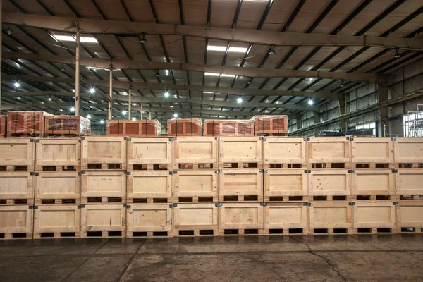 Ambar Chongqing Minsheng lojistik Chongqing şube otomobil parçaları