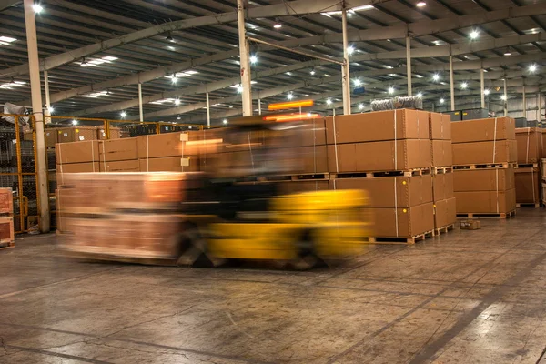 Ambar Chongqing Minsheng lojistik Chongqing şube otomobil parçaları