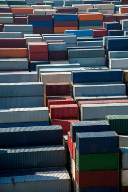 Shanghai Yangshan derin deniz ekonomik Fta konteyner terminal kapsayıcılar istifleme