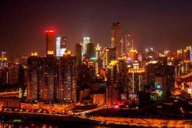 Chongqing dağ gece