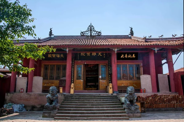 HECHUAN Rondeau cottage Dragon Buddha temple — Stock Photo, Image