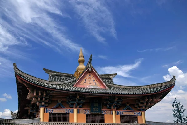 Gebäude der Drachenstadt Yunnan Dali im westlichen Stil — Stockfoto