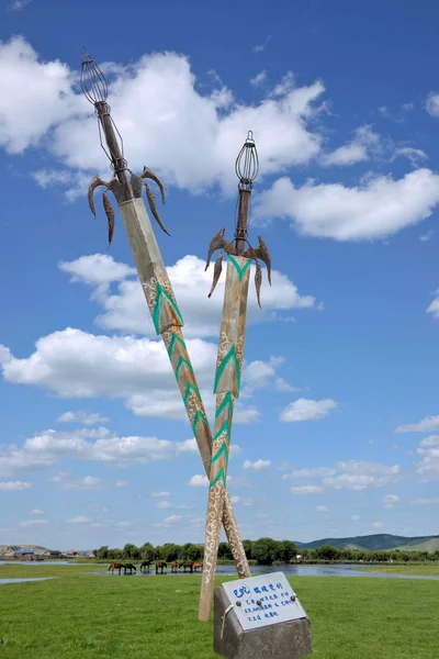 Ciudad Dalí, Yunnan Dragón Espadas del alma armas ---- Grulla — Foto de Stock