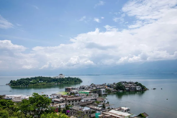 Lago Erhai nella penisola di Dali Shuanglang — Foto Stock