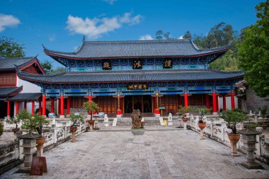 Ahşap ev Lijiang, Yunnan önerilen yasa Tapınağı