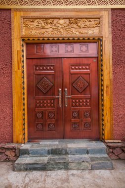 Lijiang, hastane kapı yaşayan Yunnan Shuhe Şek Lin rahipler