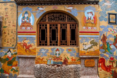 büyük şehrin sokaklarında lijiang naxi mitler ve efsaneler duvar sanat