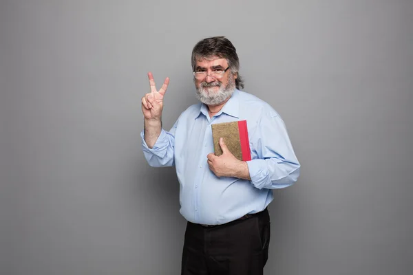 Velho professor com cabelo grisalho — Fotografia de Stock