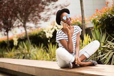 modern genç öğrenci siyah kız 