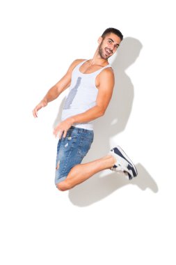 흰색 tshirt에서 잘생긴 남자 