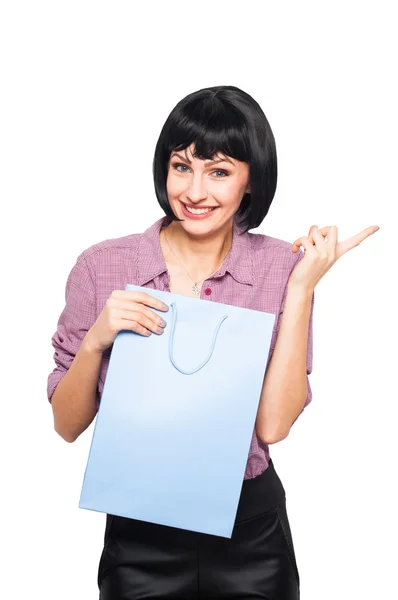 Ung brunett kvinna med shopping väska — Stockfoto