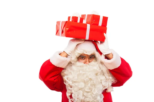 Santa claus avec des cadeaux isolés sur blanc, avec espace de copie — Photo
