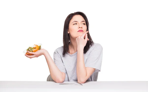 Natural beautiful young woman heaving a healthy fruit meal, isol — Stock Photo, Image