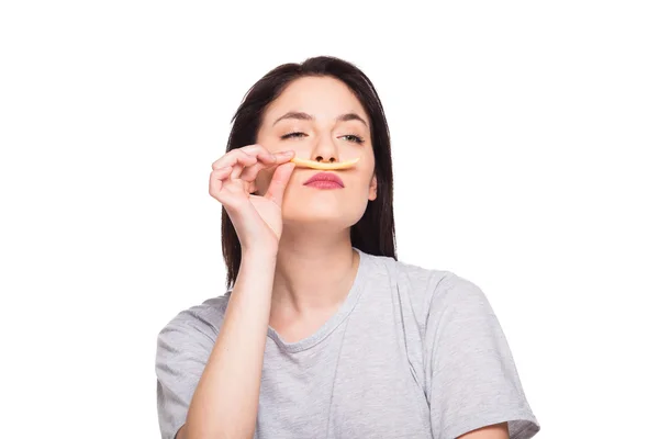 Imagen de la mujer con frutas y hamburguesa en frente en bac blanco — Foto de Stock