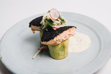 grilled fish with zucchini