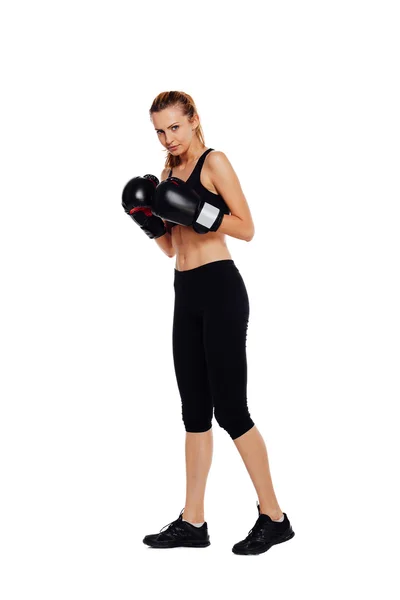 Sportovní žena boxu, izolovaných na bílém pozadí — Stock fotografie