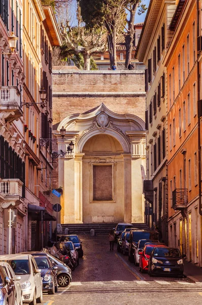 Rome Italy Dec 2017 Ancient Cathedral End Small Narrow Street — Stock Photo, Image