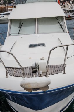 ayrıntılı olarak tekne