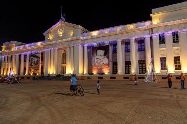  Geceleri National Palace görünümünden Managua, nicaragua