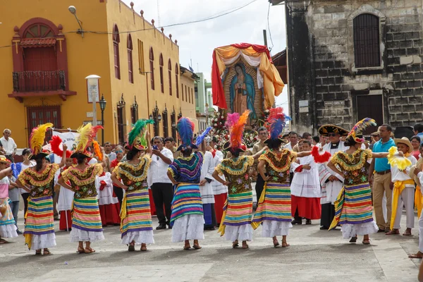 Bailarinas aborígenes de Nicaragua — Foto de Stock