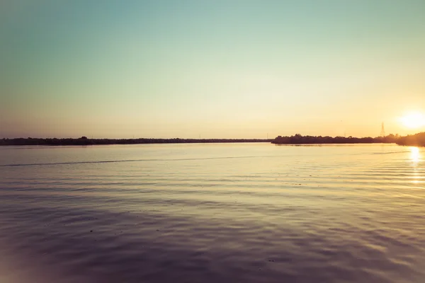 Pôr do sol no mar — Fotografia de Stock