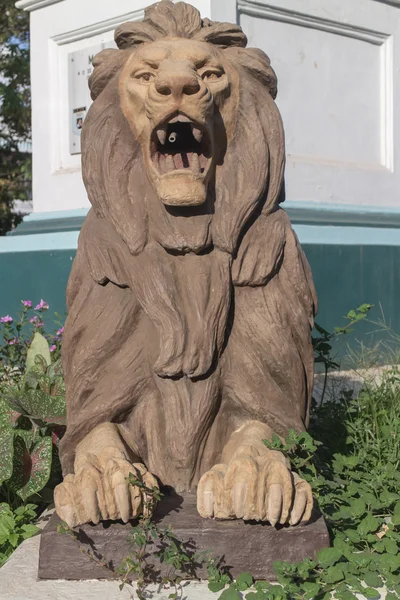 Escultura de piedra de león — Foto de Stock