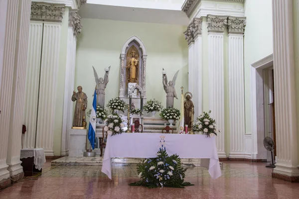 Cathedral of Granada, indoor view, Nicaragua — Stock Photo, Image