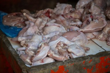Nikaragua bir piyasa çiğ tavuk